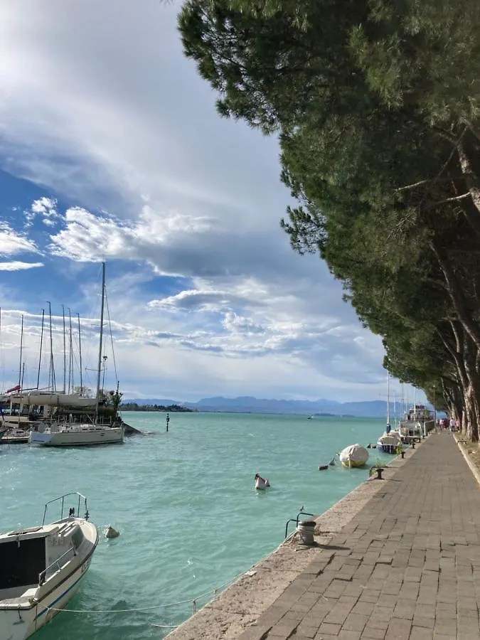 Garda Art&Lake Peschiera del Garda Apartamento